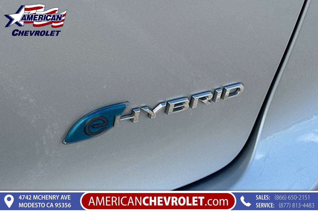 Used 2023 Chrysler Pacifica Touring-L FWD image 38