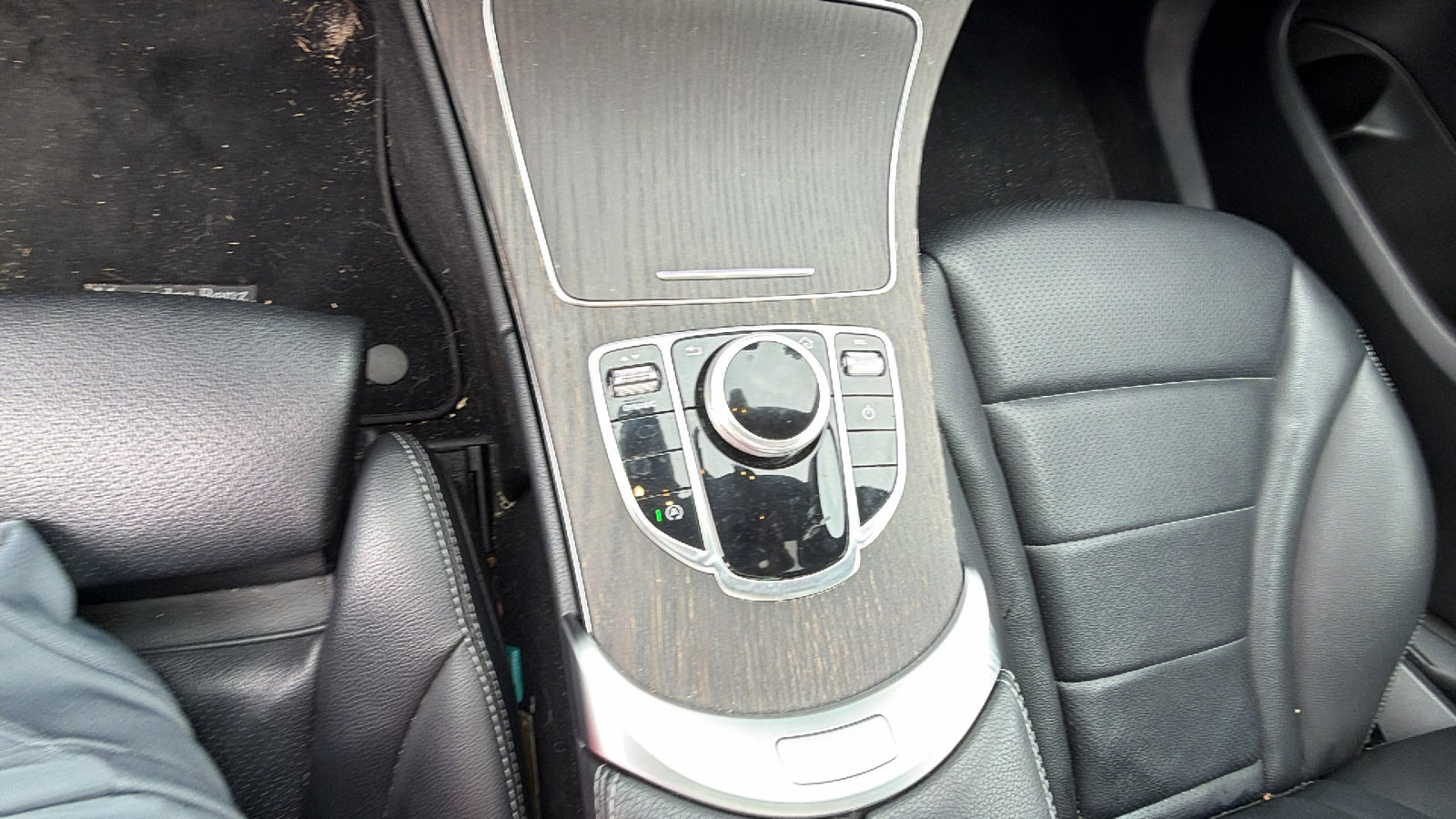 Used 2019 Mercedes-Benz C 300 Sedan image 29