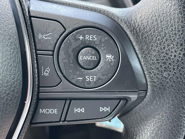 Used 2019 Toyota Camry LE FWD image 29