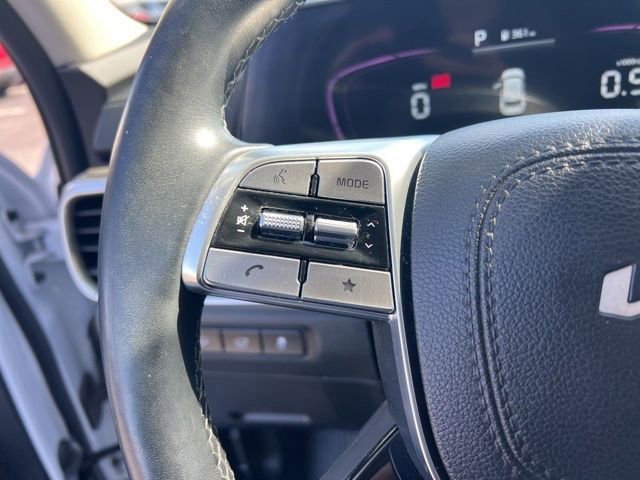 Certified 2023 Kia Telluride EX w/ EX Captain's Chair Package image 15