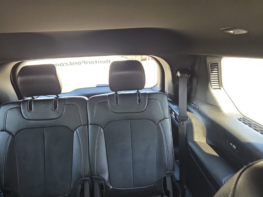 Used 2024 Jeep Grand Cherokee L Altitude image 27
