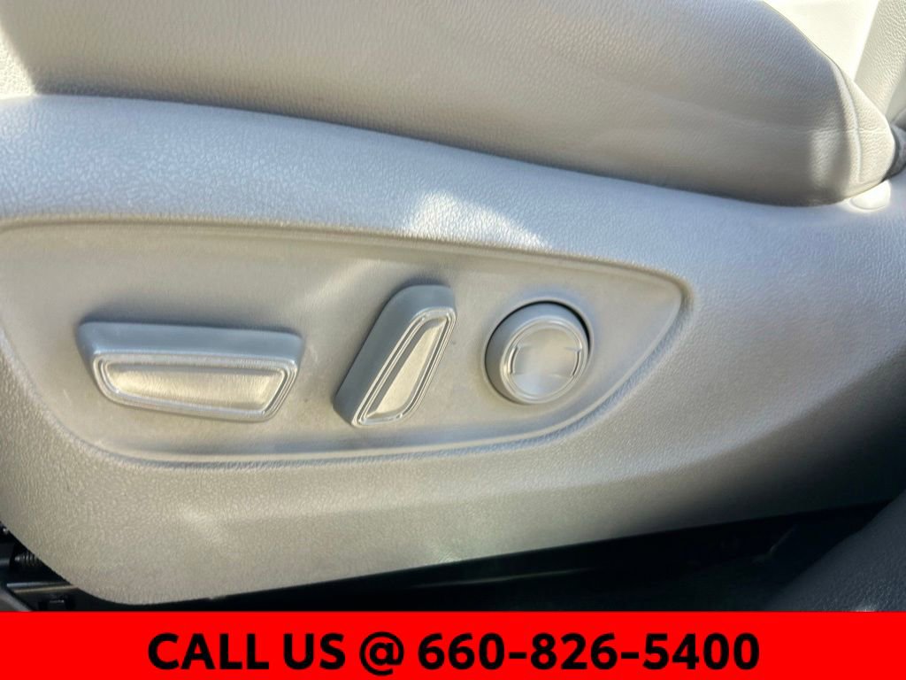 Used 2022 Toyota Highlander XLE image 17