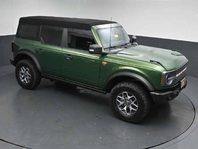 Certified 2023 Ford Bronco Badlands AWD/4WD image 45