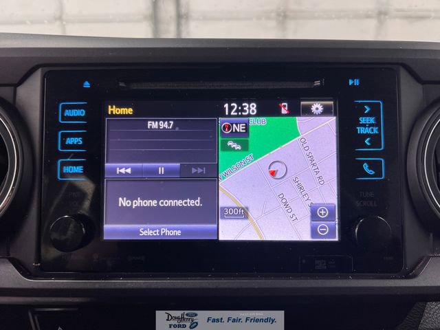 Used 2019 Toyota Tacoma TRD Sport w/ Technology Package AWD/4WD image 38