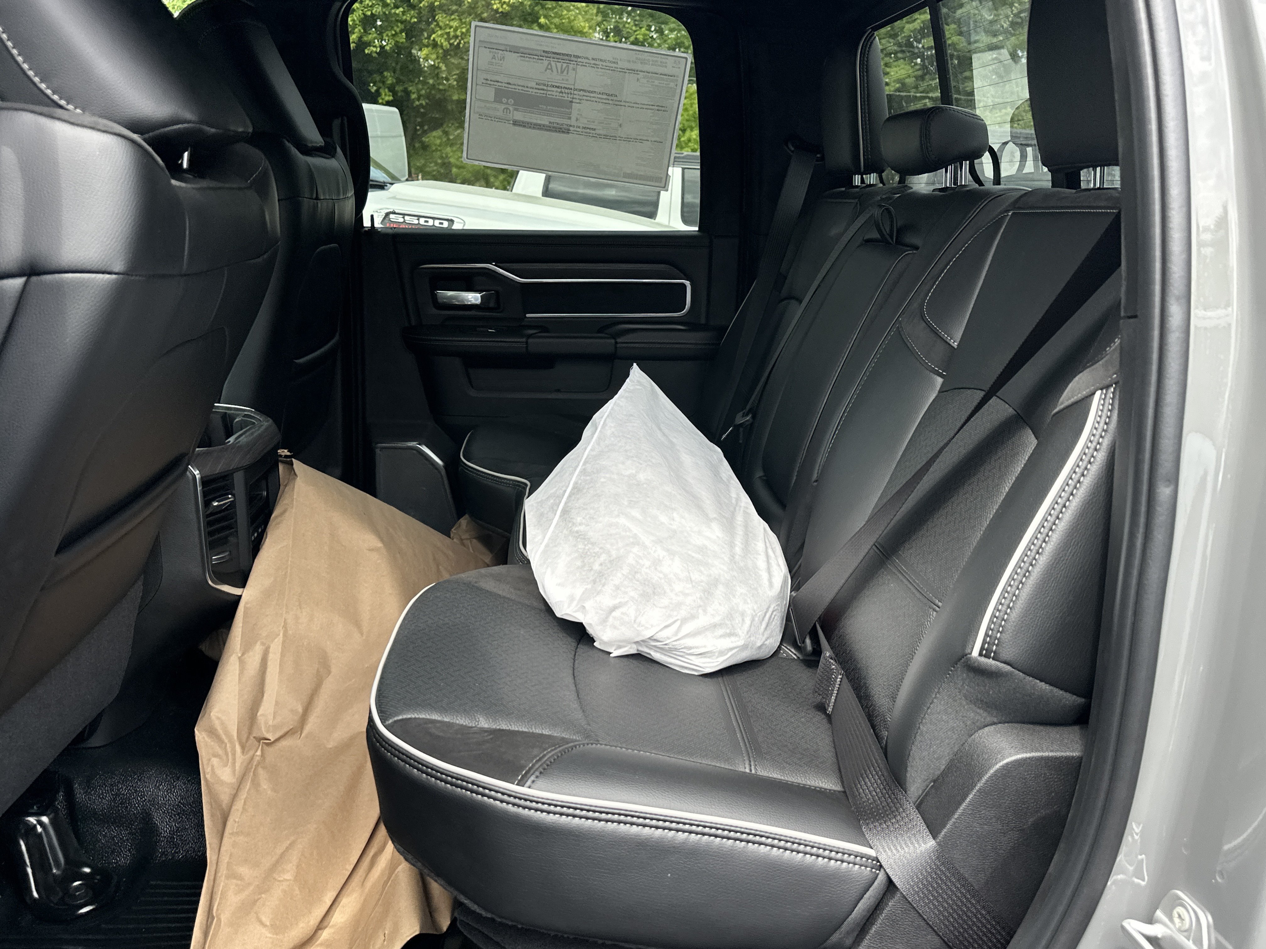 New 2026 RAM 3500 Big Horn w/ Laramie Trim Package AWD/4WD image 28
