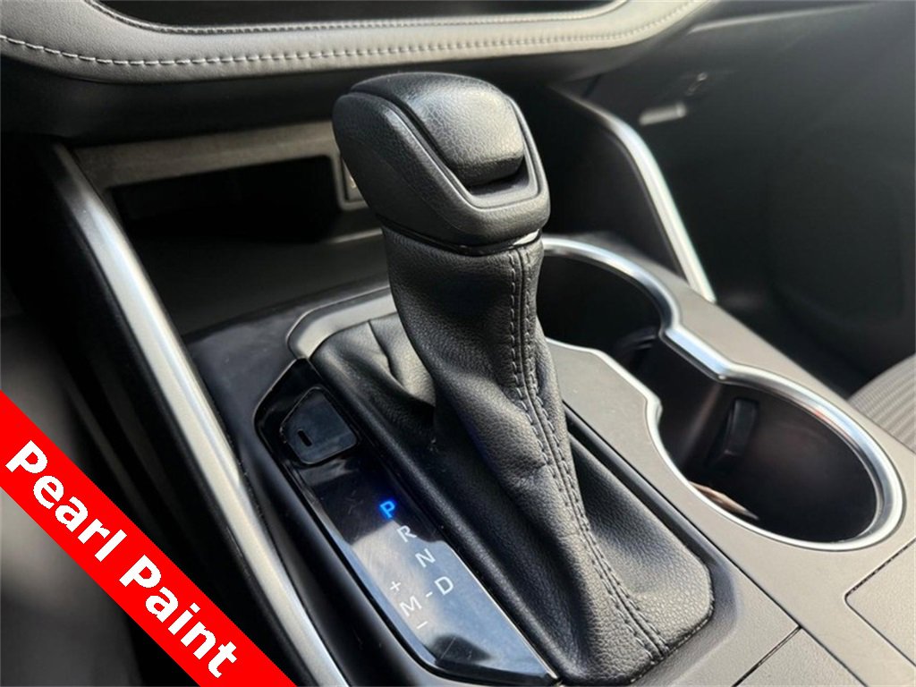 Used 2023 Toyota Highlander L image 28