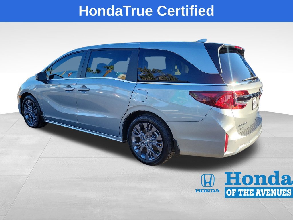 Certified 2026 Honda Odyssey Touring image 4