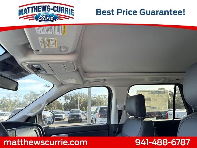 New 2025 Ford Expedition Active image 11