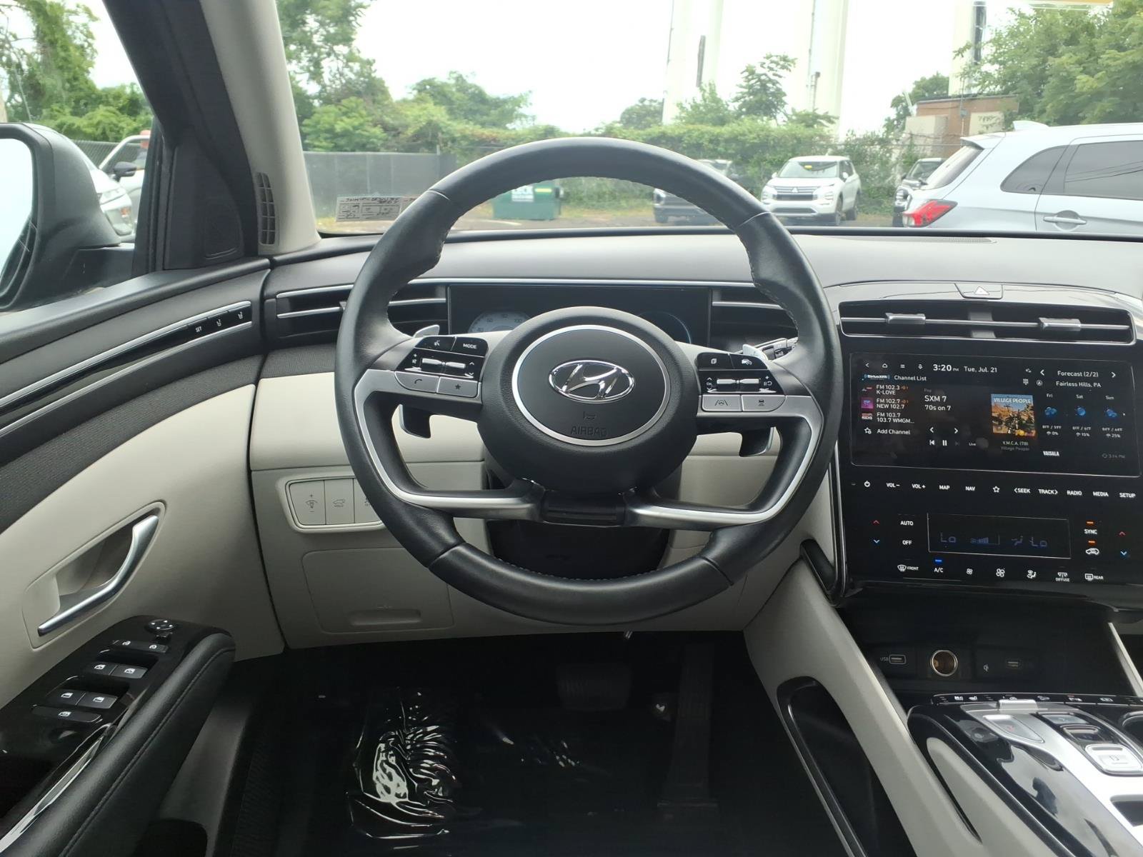 Used 2024 Hyundai Tucson Limited AWD/4WD image 16