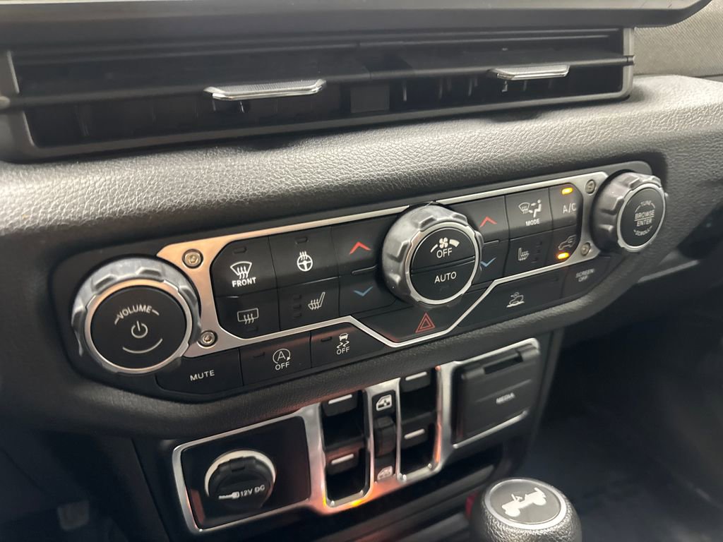 Used 2024 Jeep Wrangler Sport S AWD/4WD image 65