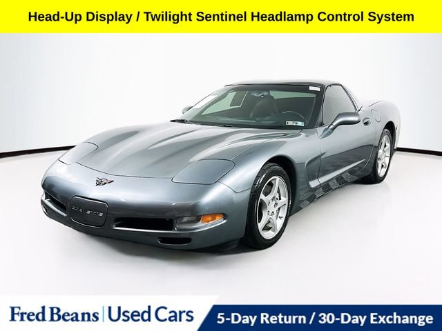 Used 2004 Chevrolet Corvette Coupe w/ Roof Package RWD image 4