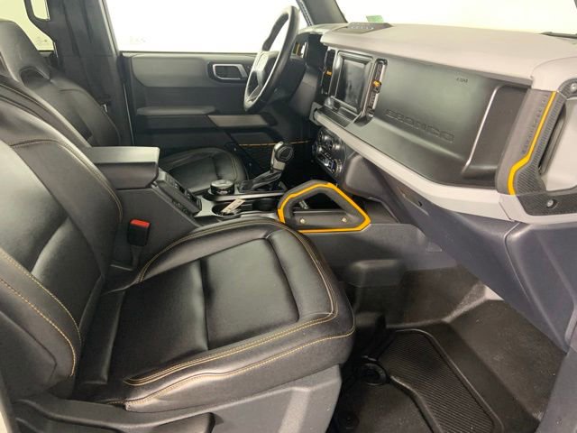 Used 2023 Ford Bronco Badlands w/ Sasquatch Package AWD/4WD image 16