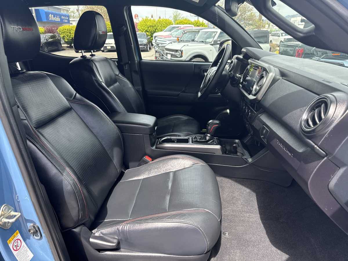 Used 2018 Toyota Tacoma 4x4 Double Cab image 25