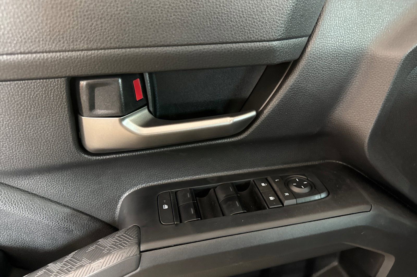 New 2026 Toyota Tacoma TRD Off-Road image 11