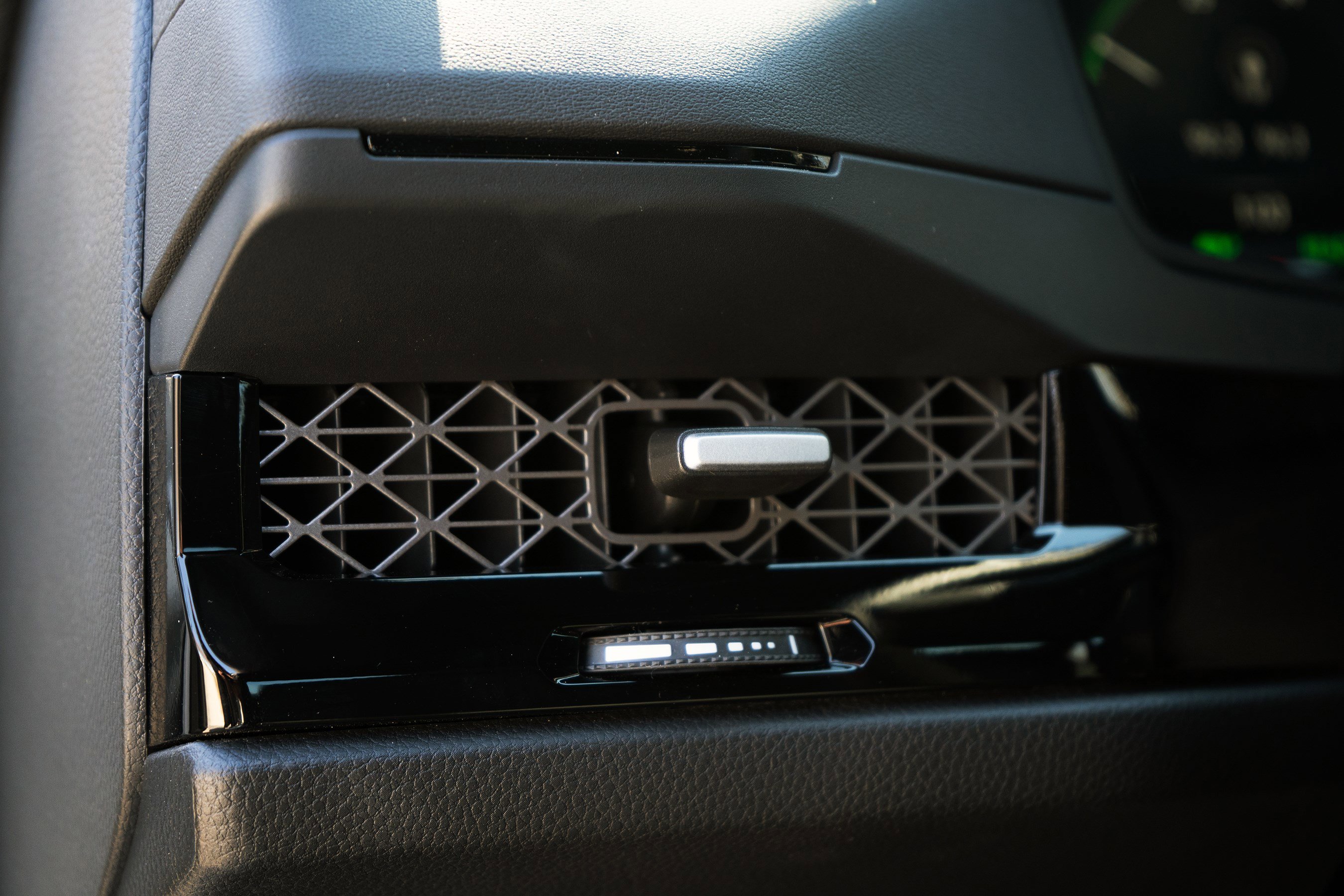 Certified 2025 Honda Accord Sport image 41