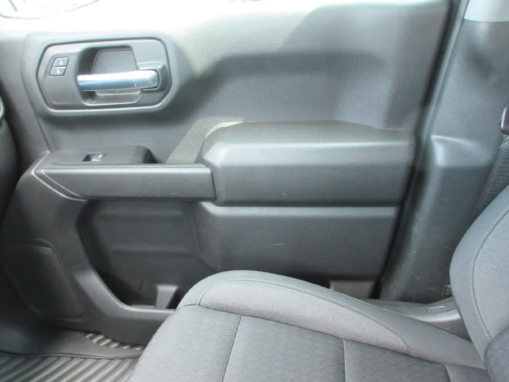 Certified 2022 Chevrolet Silverado 1500 Custom AWD/4WD image 30