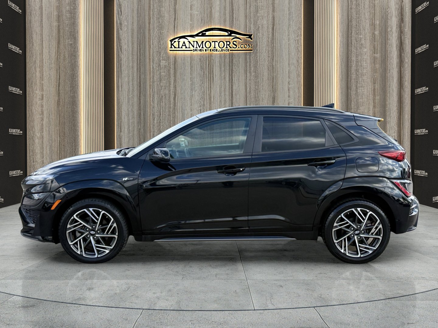 Used 2022 Hyundai Kona N Line w/ Tech Package AWD/4WD image 7