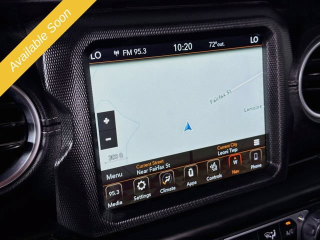 Used 2018 Jeep Wrangler Unlimited Sahara w/ Uconnect 4C Nav & Sound Group AWD/4WD image 14