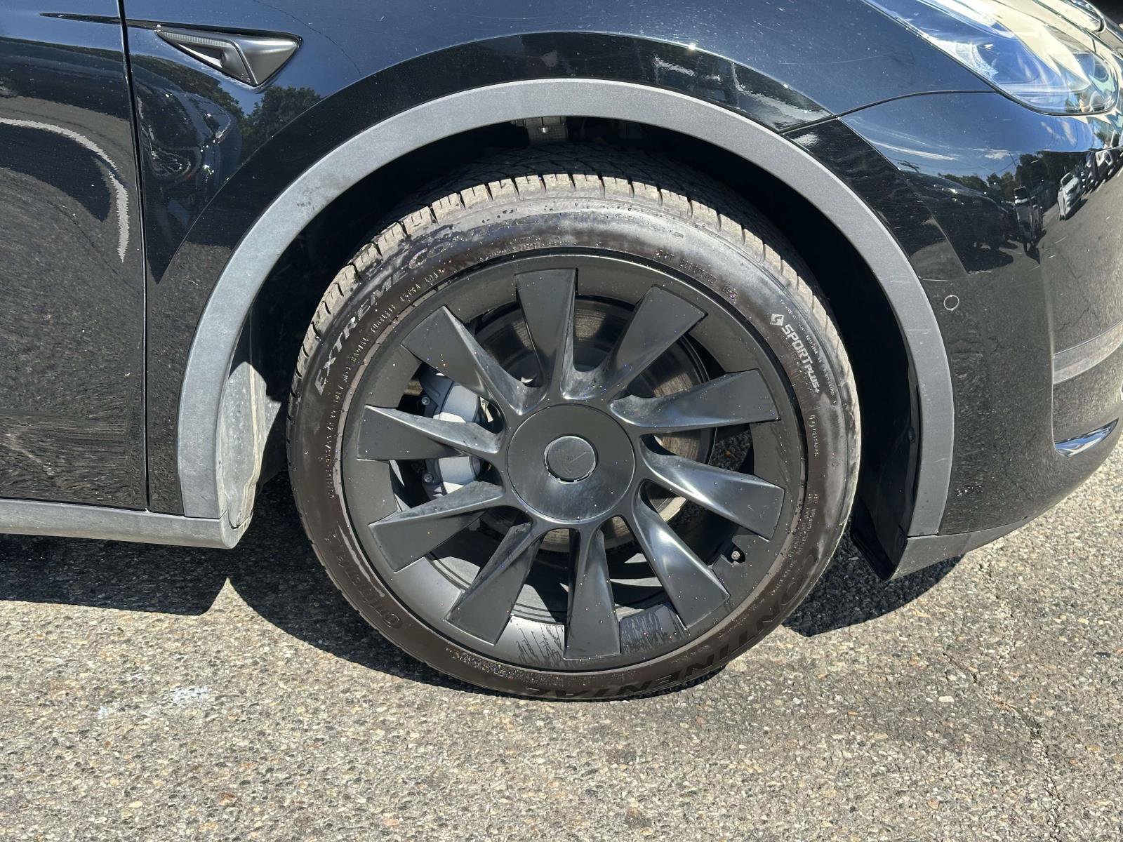 Used 2022 Tesla Model Y Long Range AWD/4WD image 10