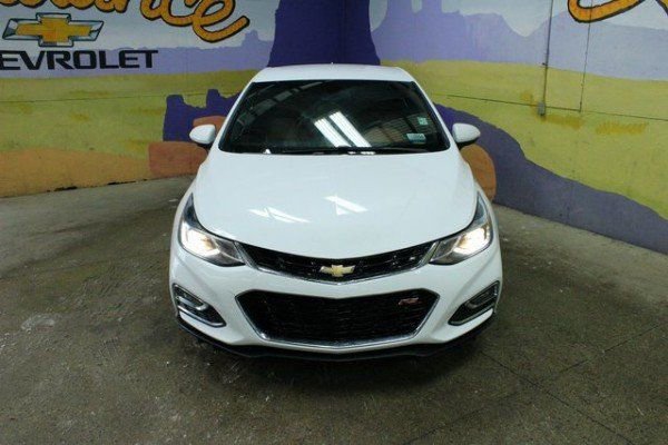 Used 2018 Chevrolet Cruze Premier w/ RS Package image 6