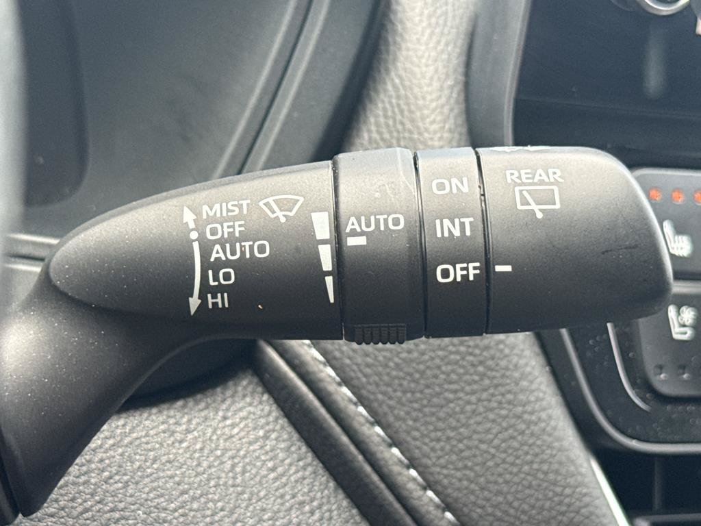 Used 2024 Toyota Grand Highlander AWD image 10