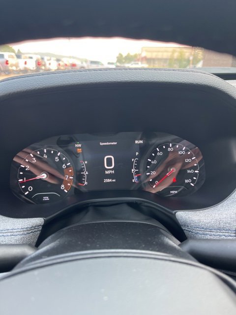 Used 2025 Jeep Compass Latitude w/ Convenience Group image 9