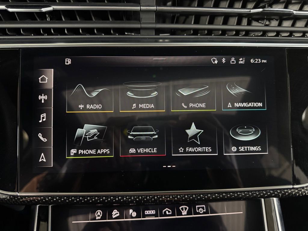 Used 2023 Audi SQ7 Prestige image 31