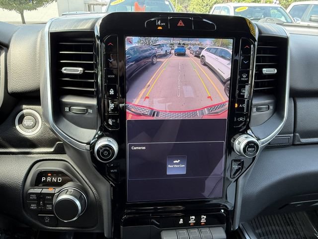 Used 2025 RAM 1500 Big Horn AWD/4WD image 13
