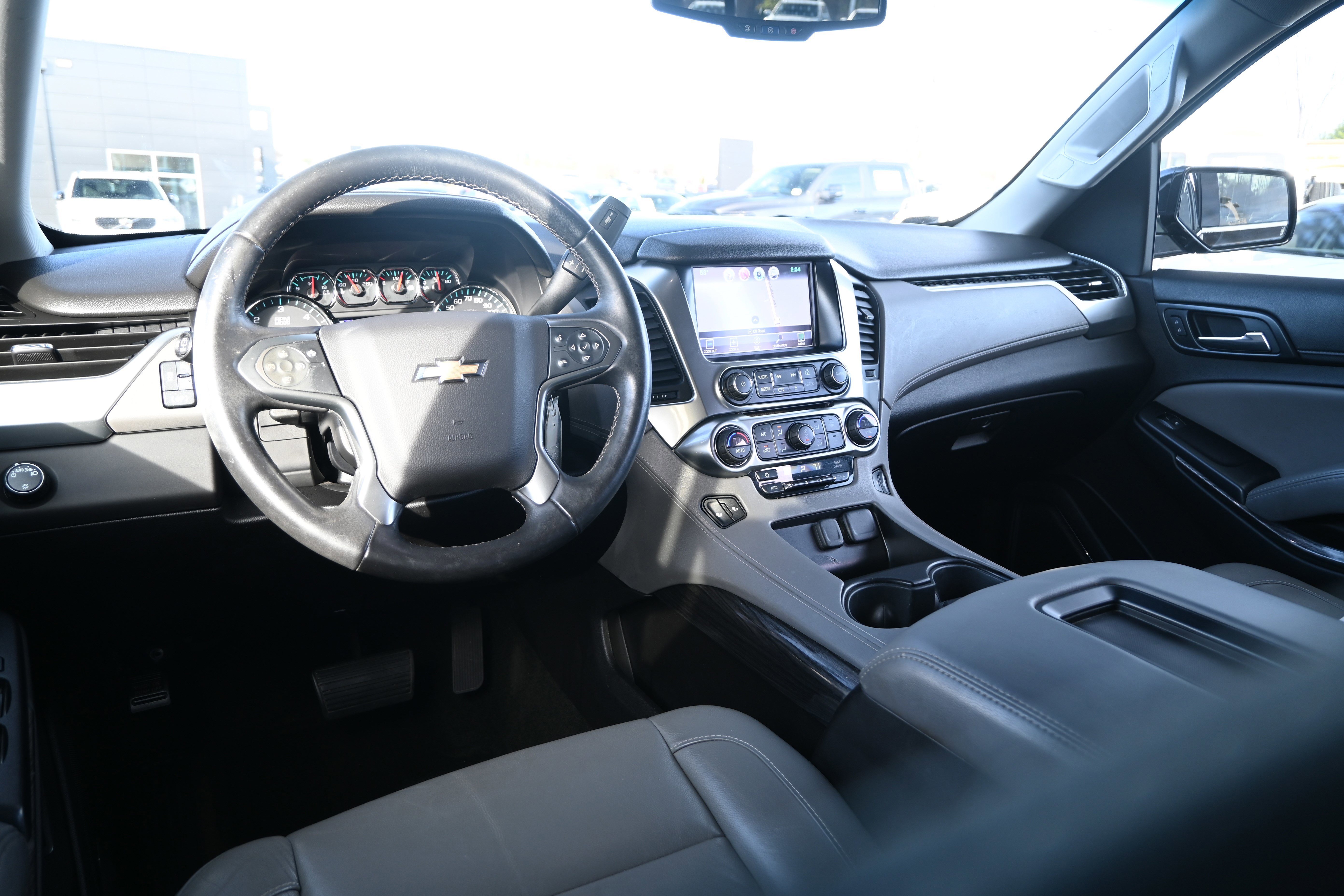 Used 2016 Chevrolet Tahoe LT image 16