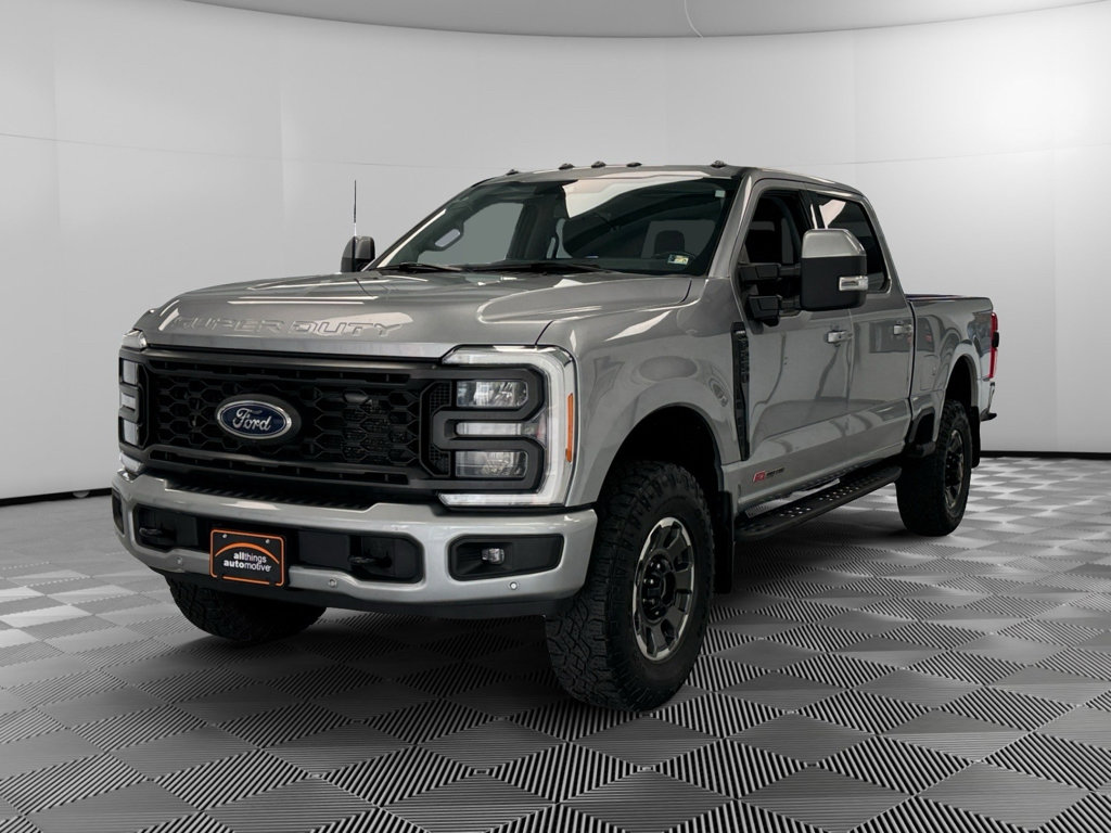 Used 2023 Ford F250 Lariat w/ Lariat Ultimate Package AWD/4WD image 4