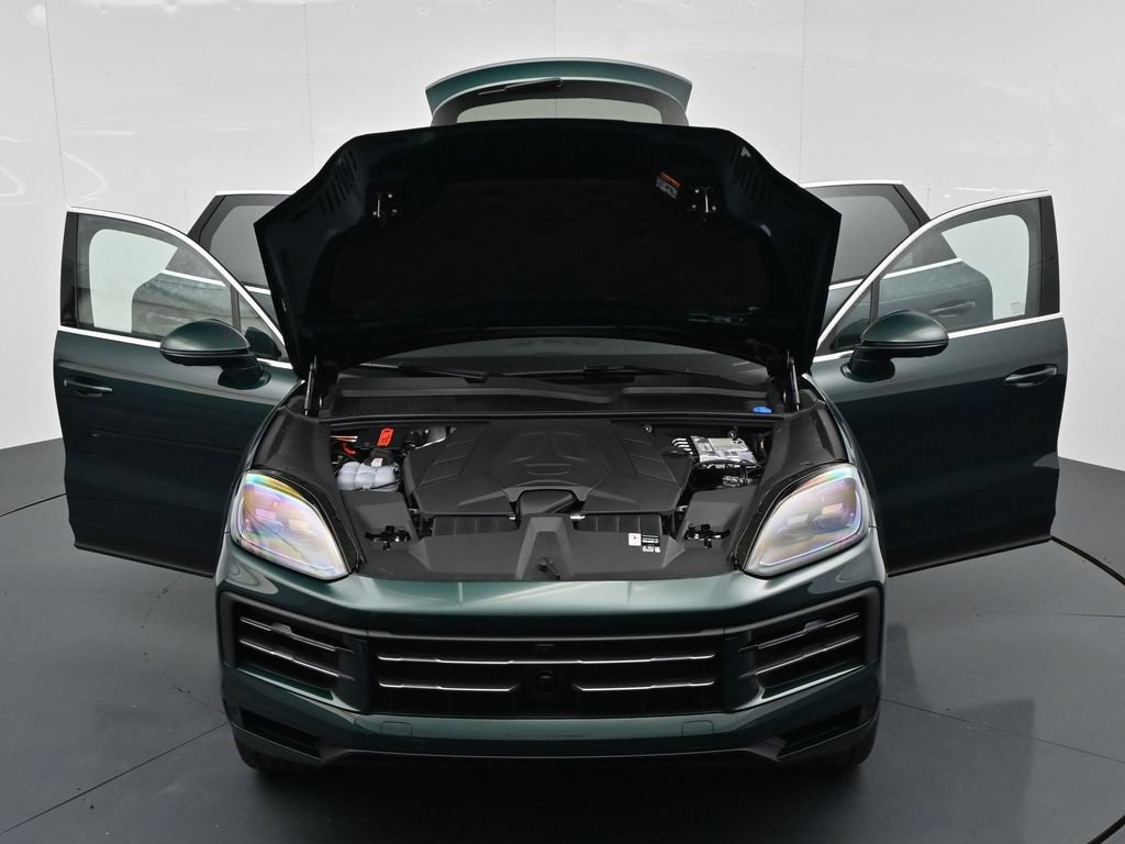 New 2026 Porsche Cayenne AWD/4WD image 20