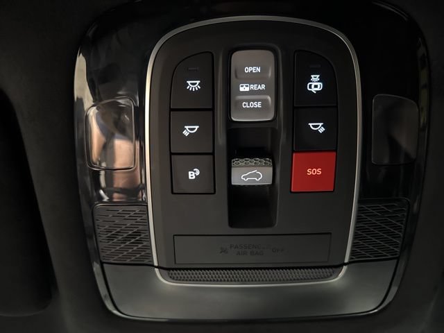 Used 2025 Hyundai Palisade Calligraphy AWD/4WD image 16