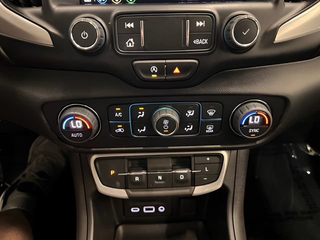 Used 2023 GMC Terrain SLT AWD/4WD image 30
