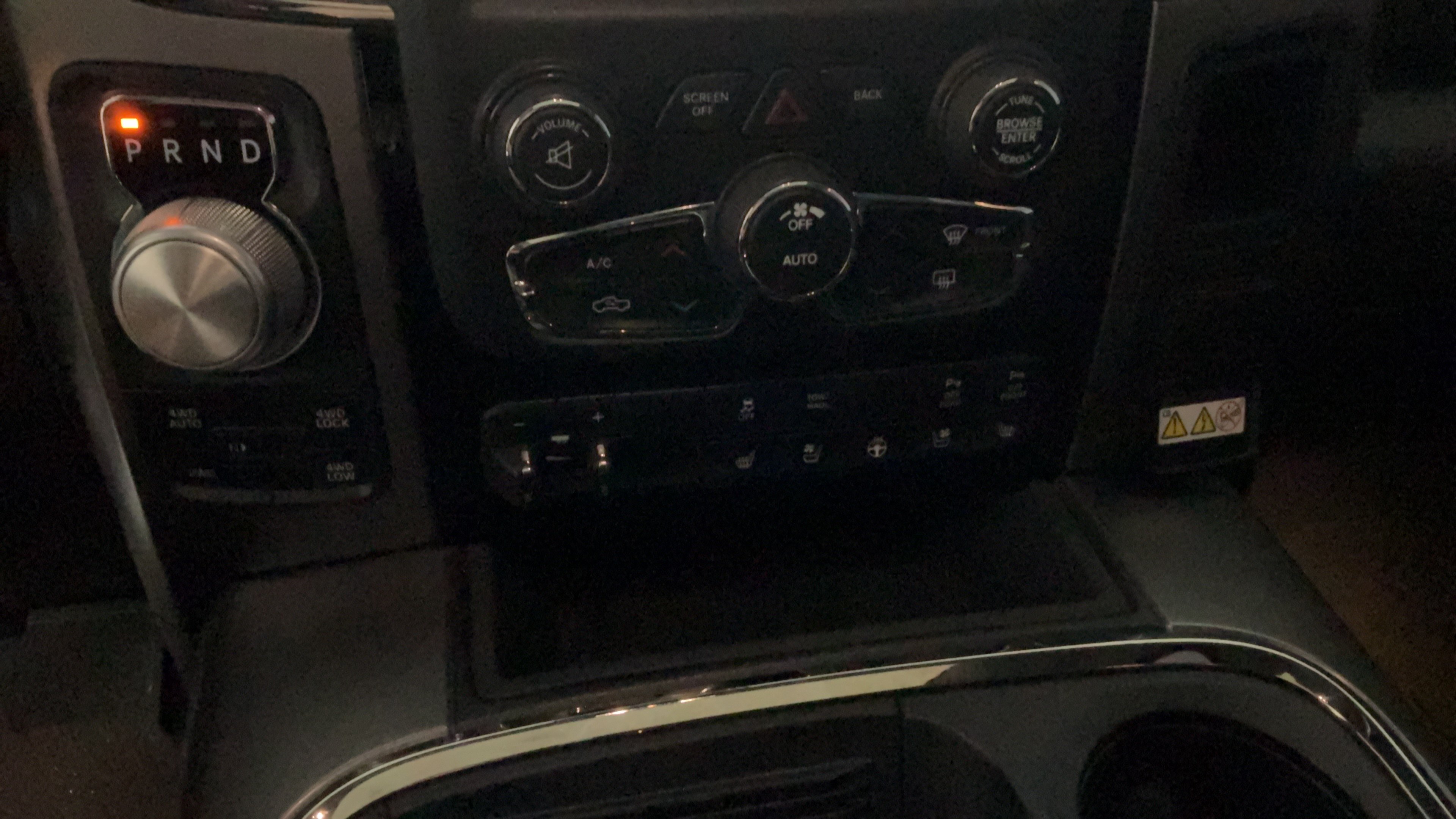 Used 2018 RAM 1500 Sport w/ Convenience Group AWD/4WD image 15