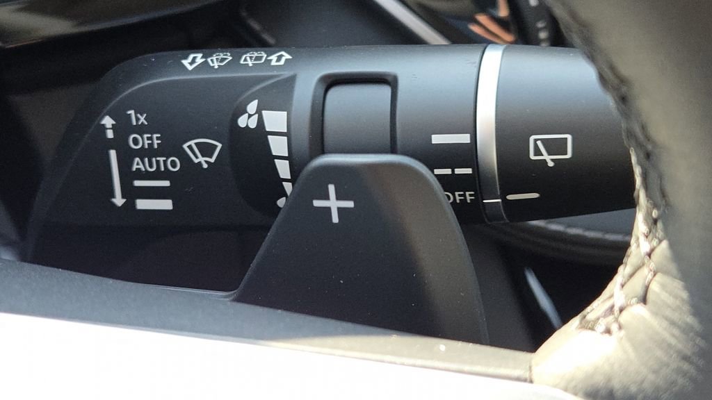 New 2026 INFINITI QX60 Luxe image 14