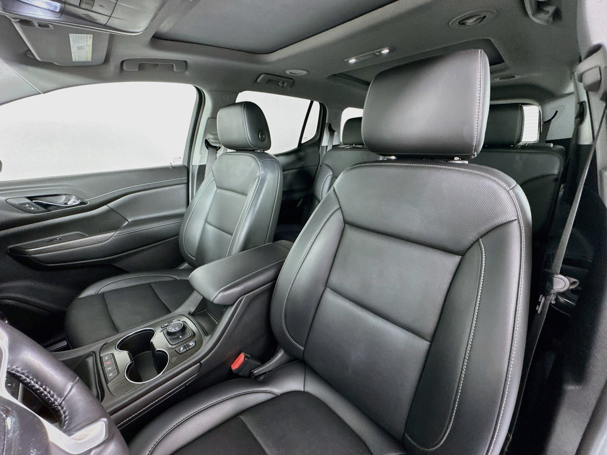 Used 2021 GMC Acadia SLT w/ Technology Package FWD image 20
