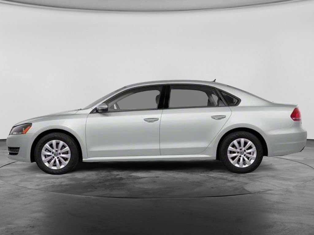 Used 2013 Volkswagen Passat 2.5 S FWD image 3