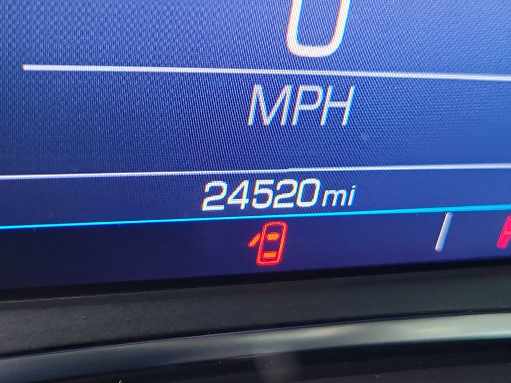 Used 2023 GMC Terrain SLE w/ Driver Convenience Package image 26