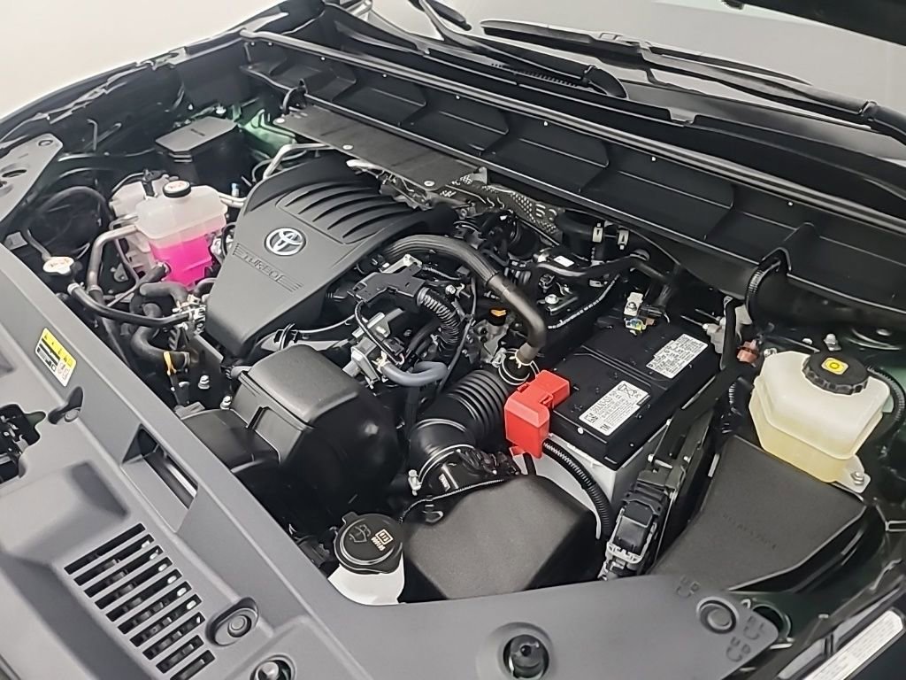 Used 2025 Toyota Highlander Platinum image 45