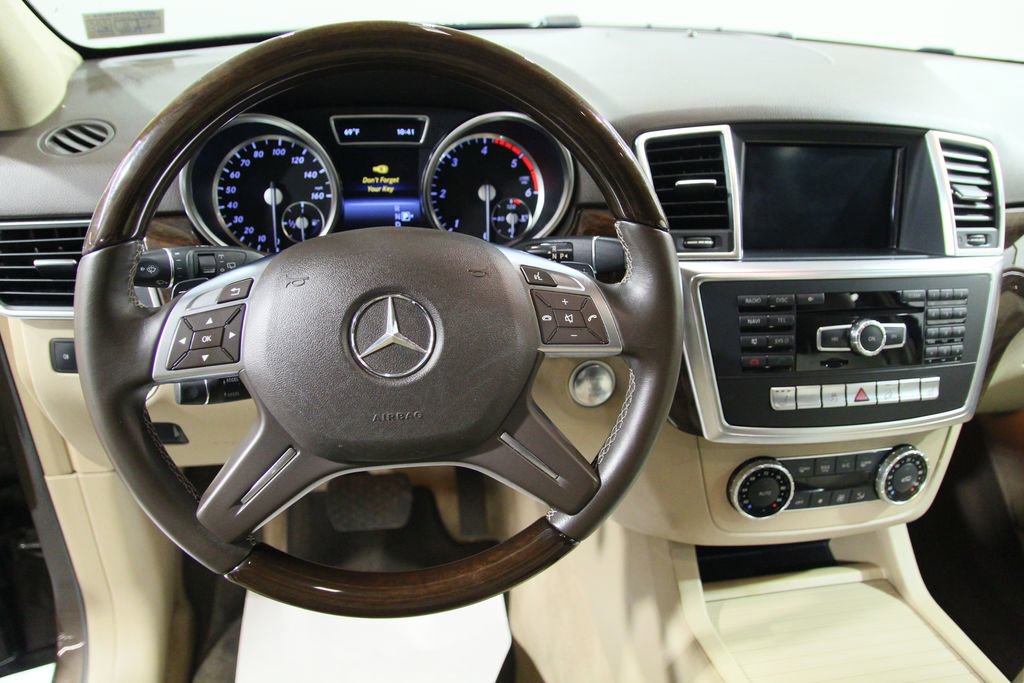 Used 2014 Mercedes-Benz ML 350 BlueTEC 4MATIC image 19