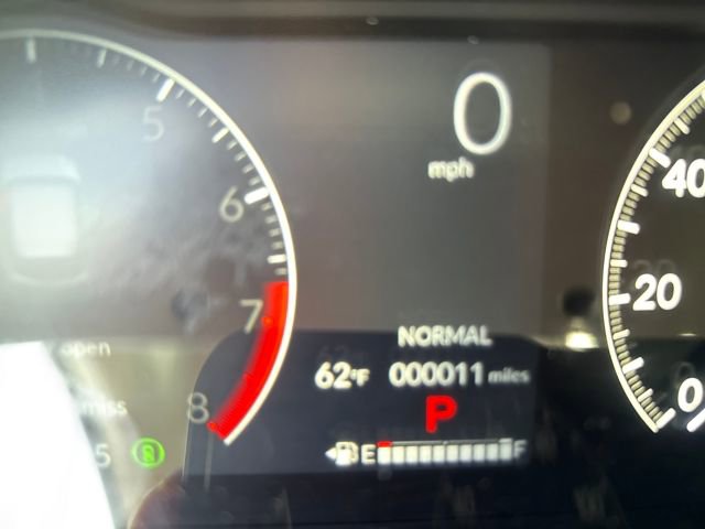 New 2026 Honda HR-V LX image 13