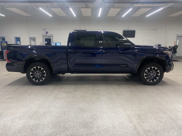Used 2022 Toyota Tundra Platinum w/ Advanced Package image 4