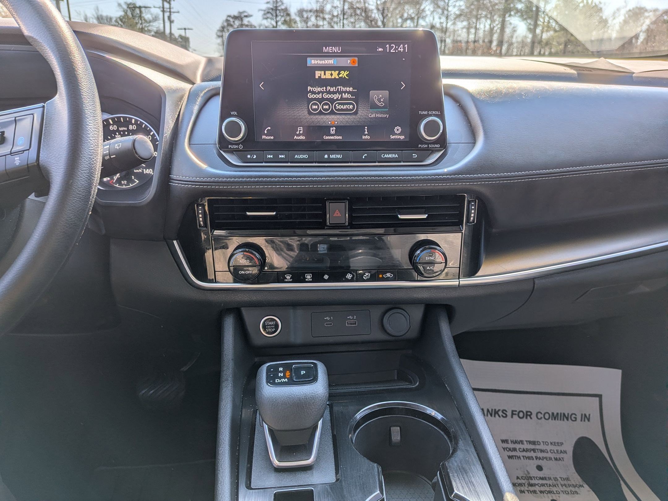 Used 2022 Nissan Rogue SV image 14