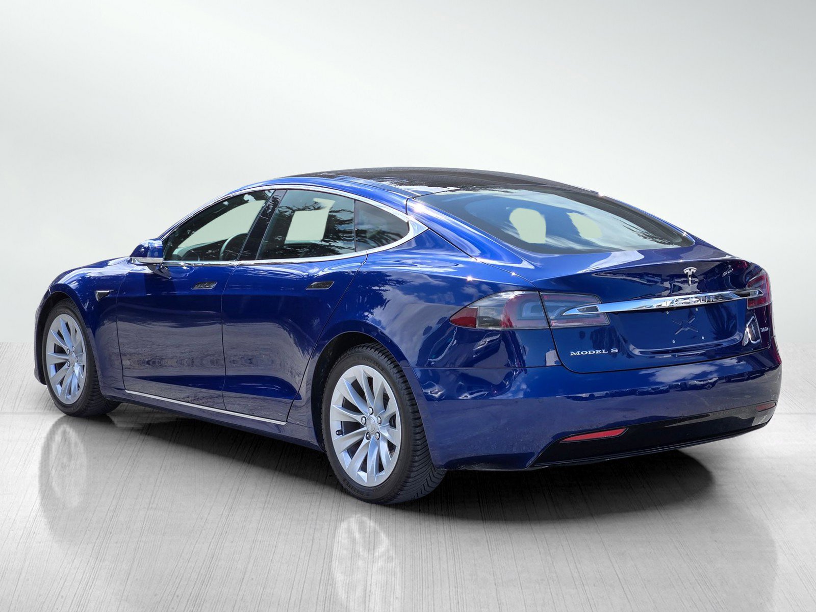 Used 2016 Tesla Model S 75D AWD/4WD image 8