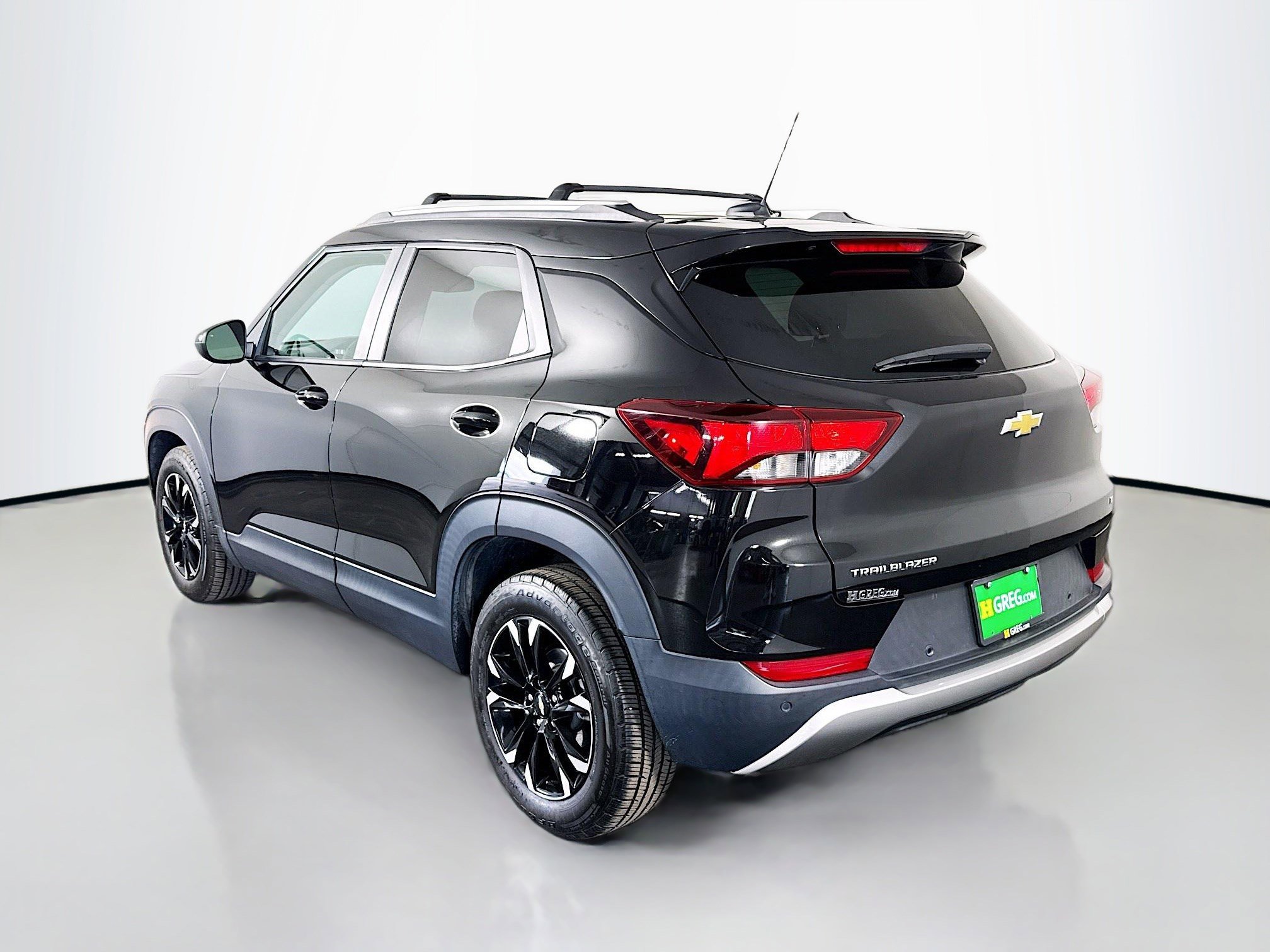 Used 2022 Chevrolet TrailBlazer LT w/ Convenience Package image 7