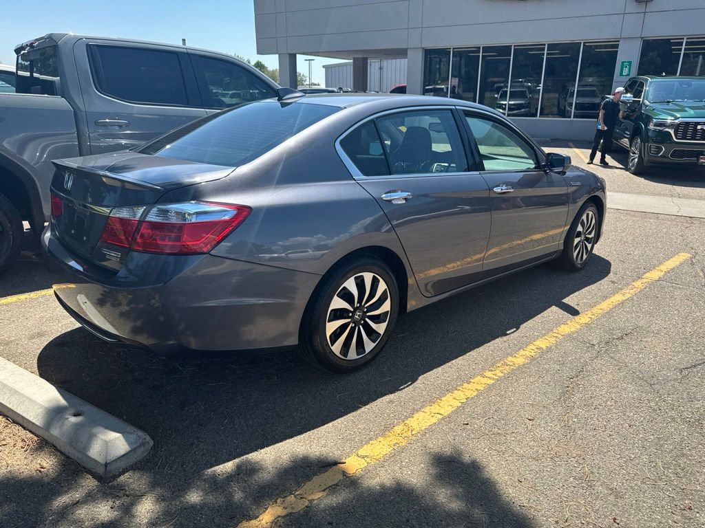 Used 2015 Honda Accord Touring image 8