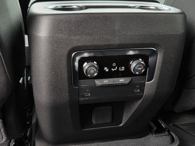 New 2026 Chevrolet Suburban LS w/ LS Custom Edition RWD image 12