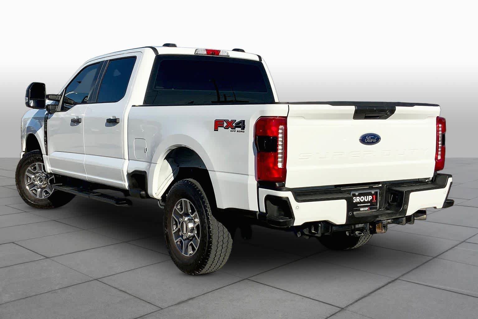 Used 2025 Ford F250 XL w/ STX Appearance Package AWD/4WD image 12