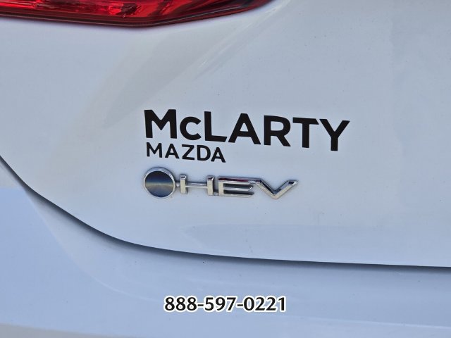 Used 2025 Toyota Camry SE FWD image 15