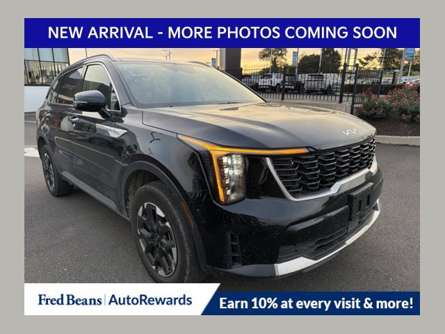 Used 2025 Kia Sorento S w/ Panoramic Sunroof Package AWD/4WD image 1